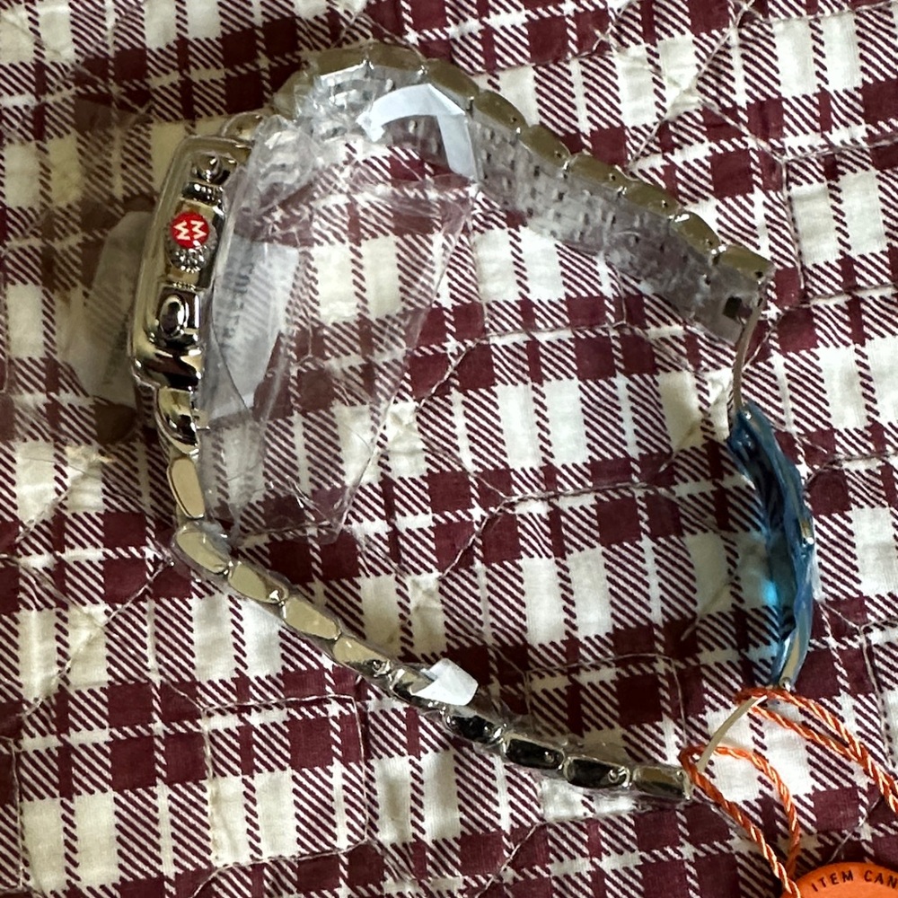 Flash Sale 🌺 Never Worn Michele Deco Chronograph Watch🌺 - Picture 5 of 7